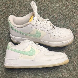 Nike Air Force 1 LV8 GS 'Pastel Paisley'